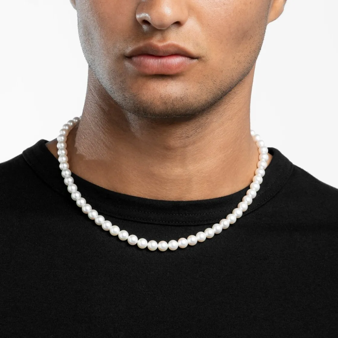 white_round_pearl_necklac_3.webp Sale MJ Jones White Round Pearl Necklace